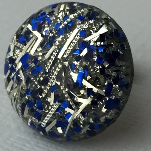 Vintage Confetti Lucite Blue & Silver Earrings - Picture 4 of 7